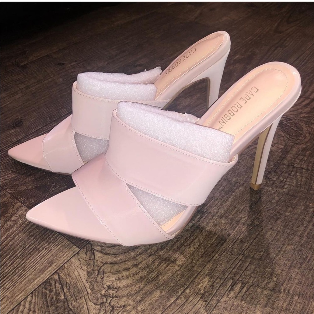 Cape Robbin Baby Pink Pointed Mule Heels Sz 7.5